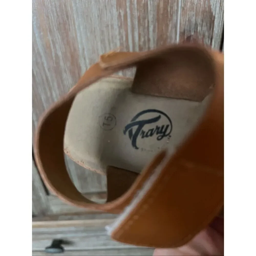 Trary Kid’s Double Adjustable Strap/Buckle Closure Flat Sandals (Toddler) size 5